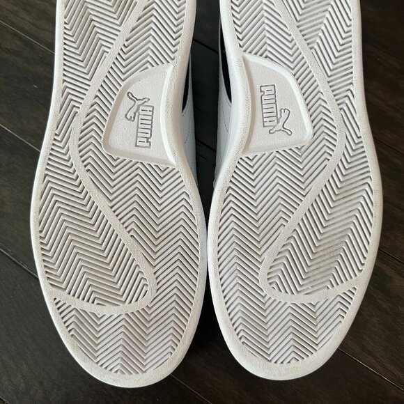 Black Puma US 10.5 Sneakers - Picture 9 of 10